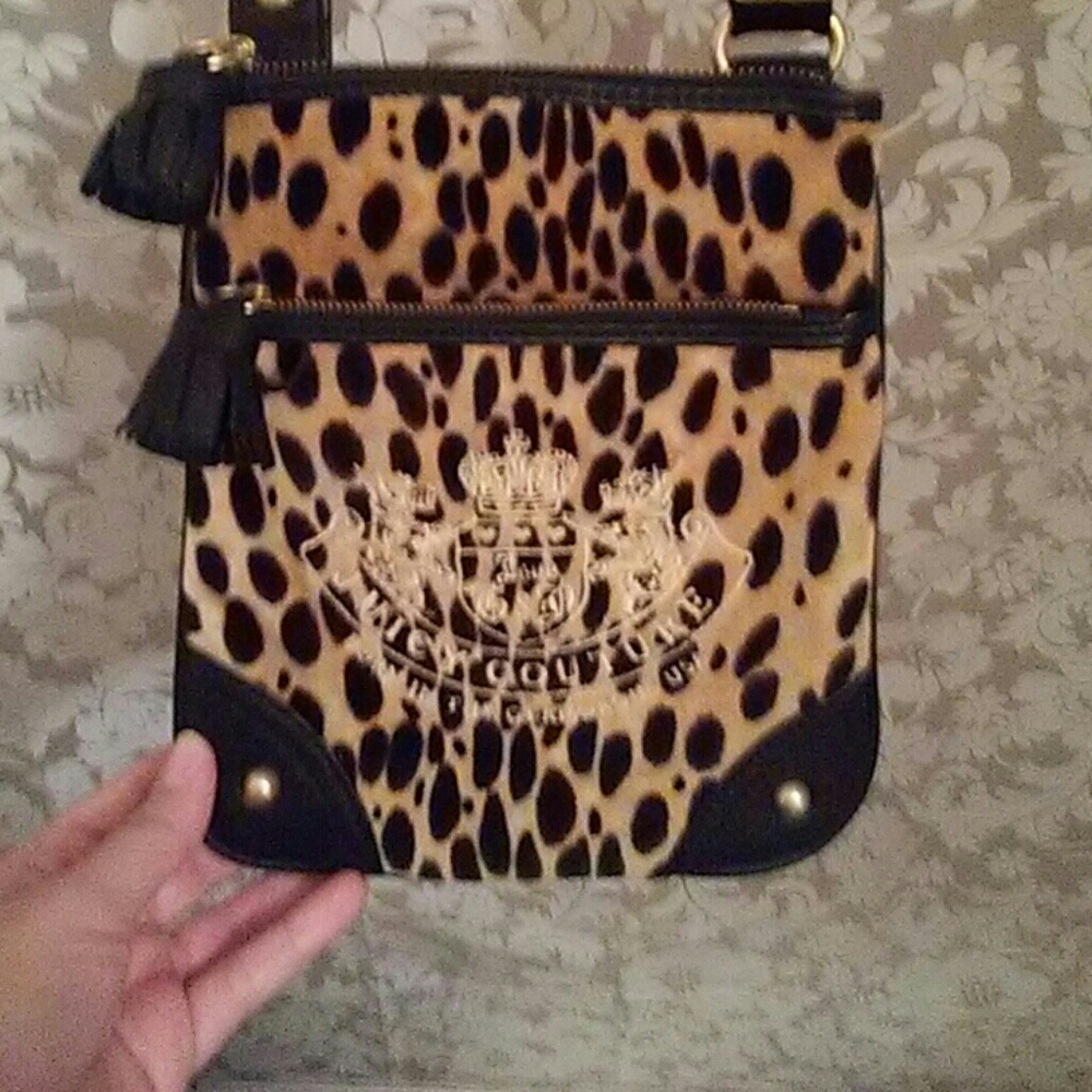 Juicy couture cross body purse